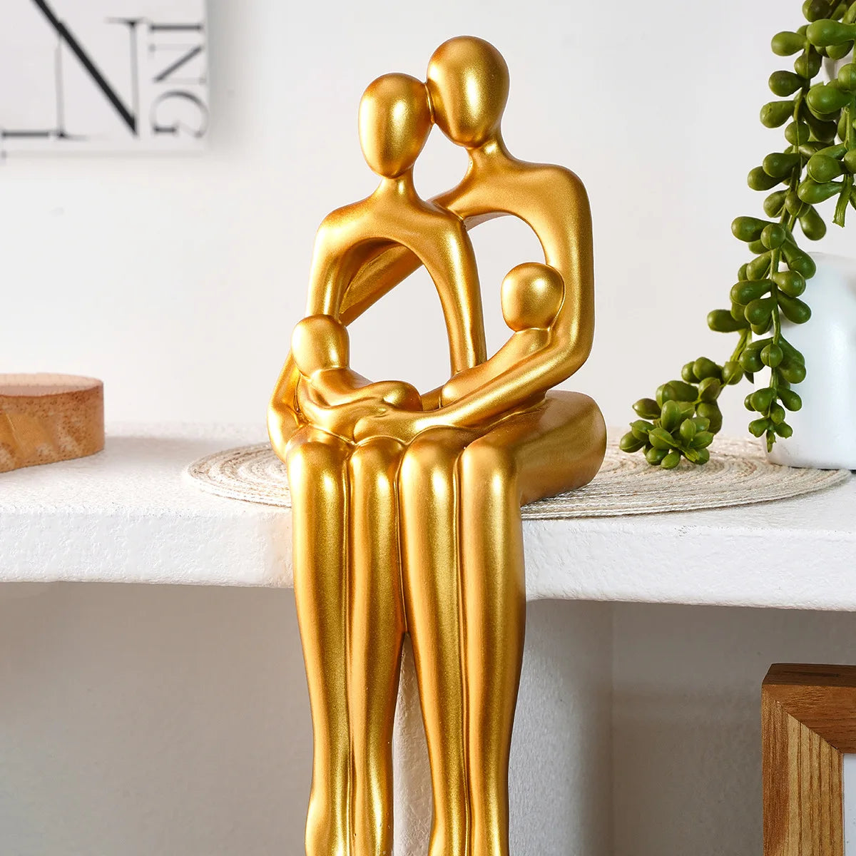 Escultura familia abstracta decorativa para living