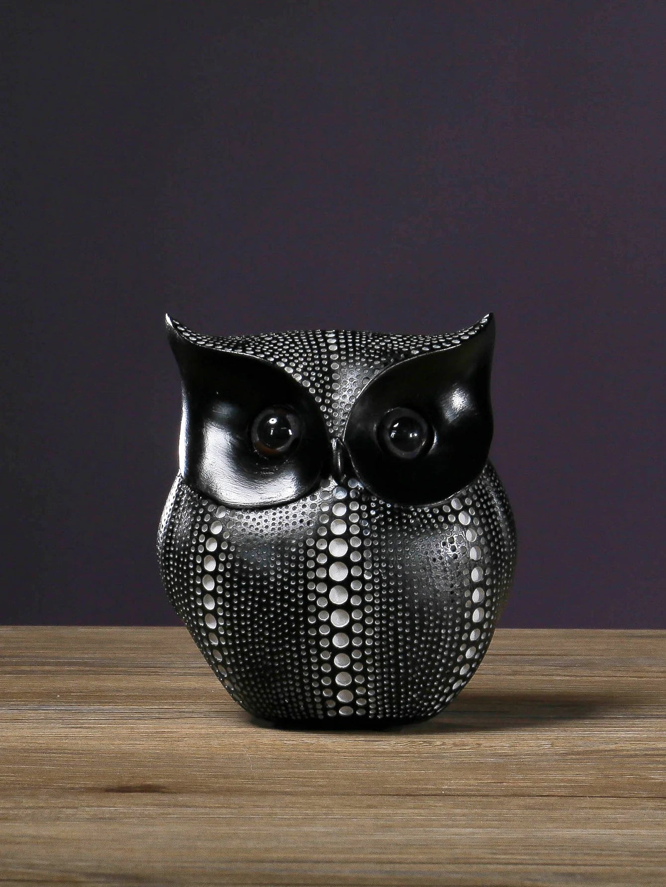 Escultura Búho de resina para decoración