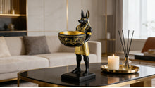 Escultura Anubis con bandeja decorativa en resina