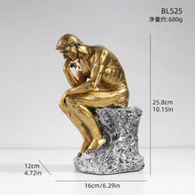Escultura pensador europeo de resina