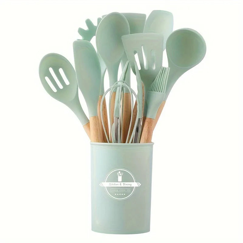 Set de 12 Utensilios de Cocina de Silicona y Mango Madera