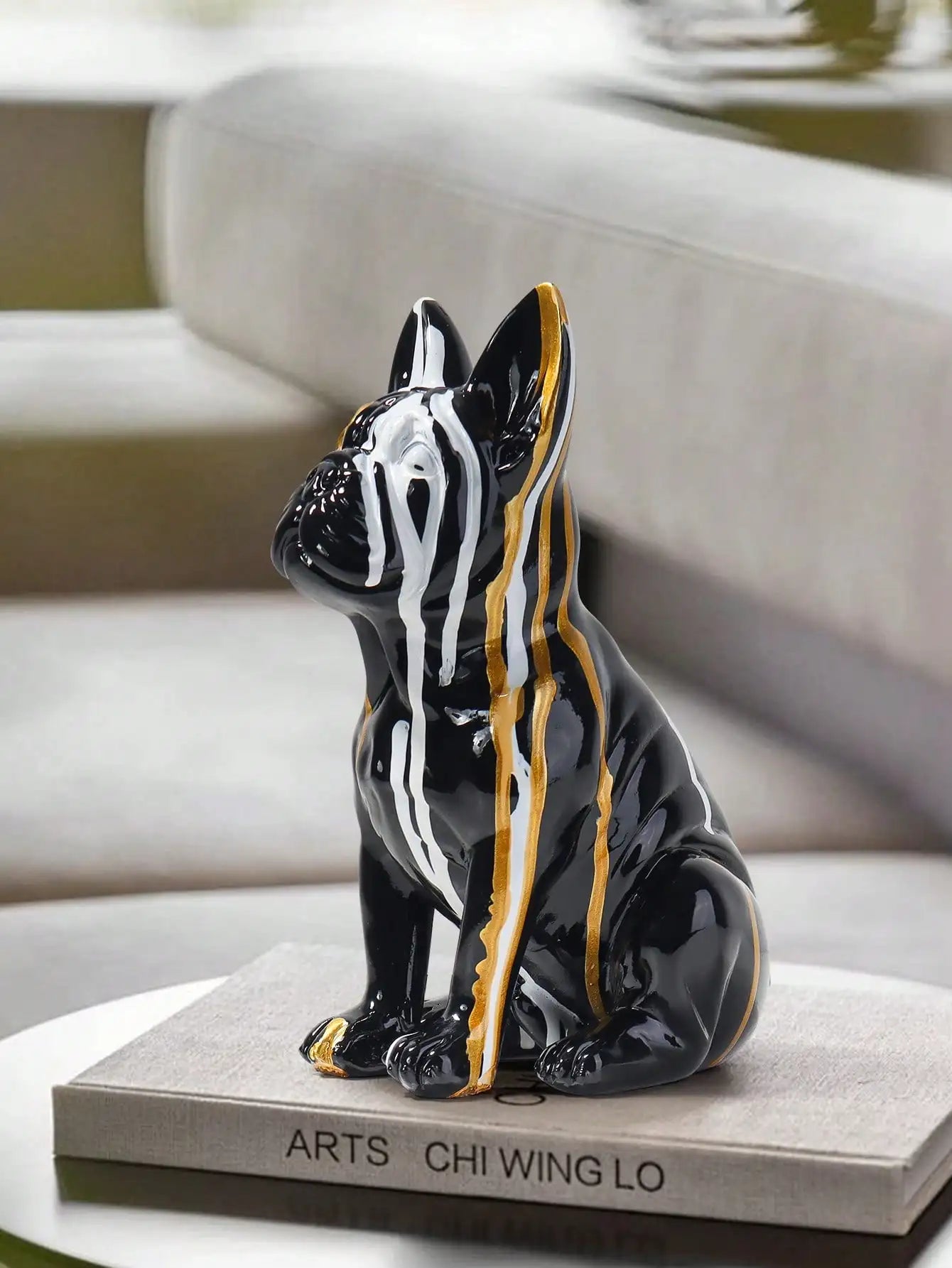 Escultura Bulldog francés de resina decorativa