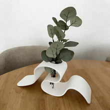 Florero 3D minimalista blanco para flores secas