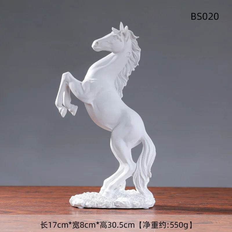 Escultura caballo de la victoria en resina