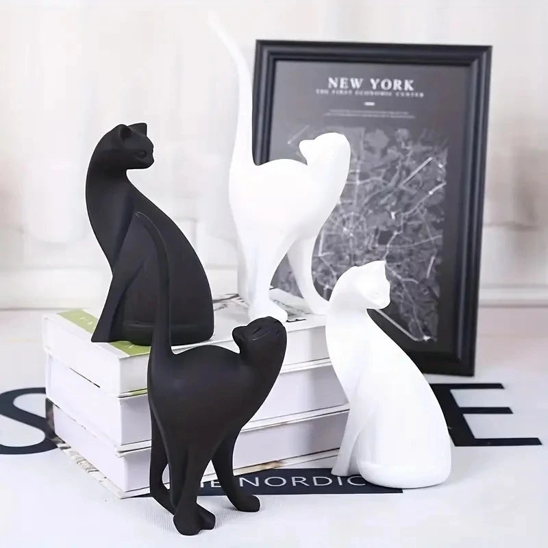 Escultura pareja de gatos decorativa en resina