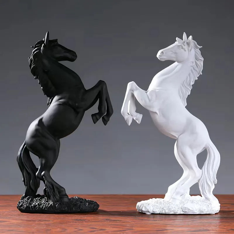 Escultura caballo de la victoria en resina - BS020