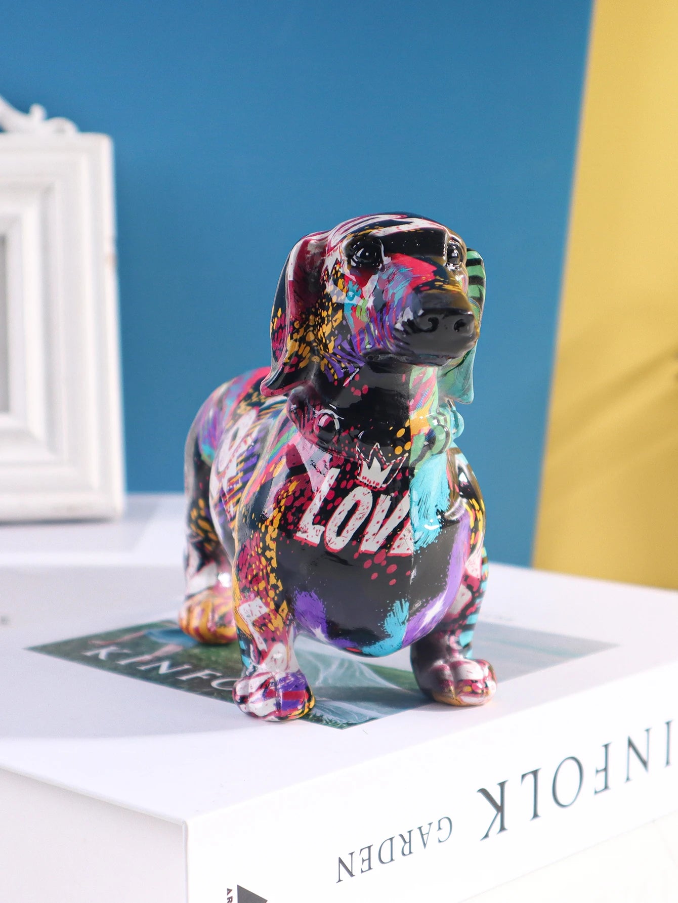 Escultura Dachshund de resina para decoración
